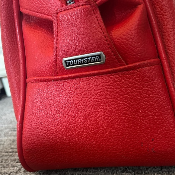 🍒✈️Vintage American Tourister "Tiara" Cherry Red Carry on Bag - Picture 4 of 12